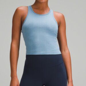 LULULEMON WORKOUT TANK WOMENS 4